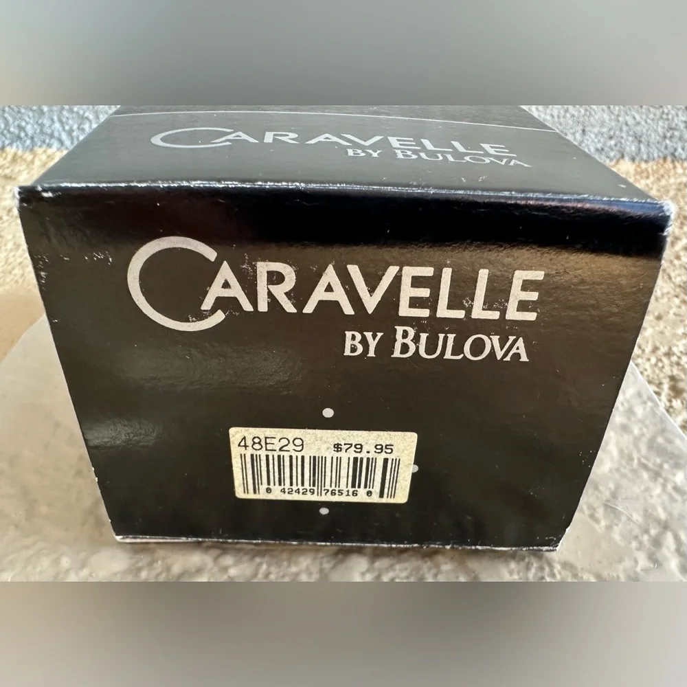 Caravelle Bulova 48E29 Watch 2 Tone Stainless Steel Bracelet White Dial NOS VTG